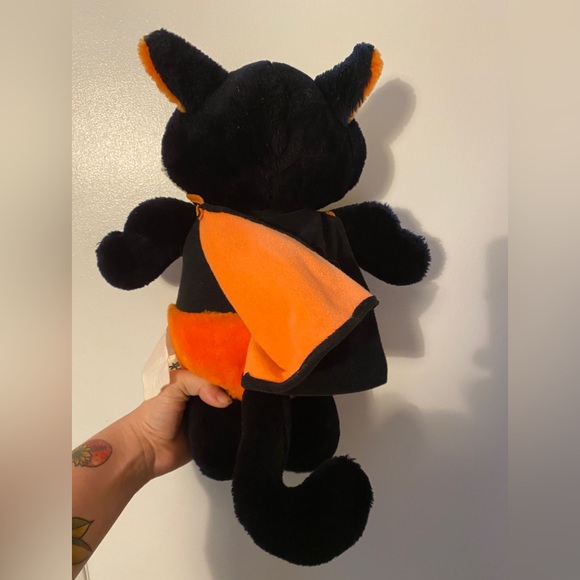 Spooky Cadbury plush - Picture 2 of 3